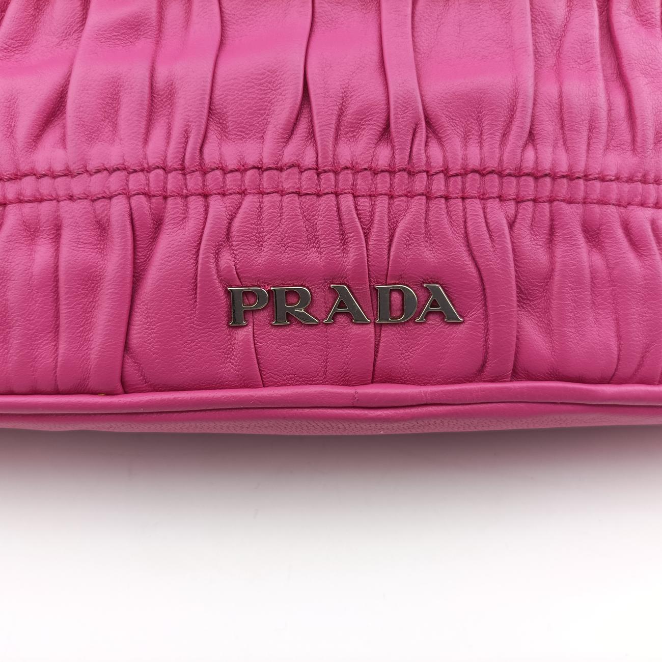 Pre-owned Prada Fuoco Nappa Gaufre Red Nappa Leather 1BD009 shoulderbag | stylenewstar