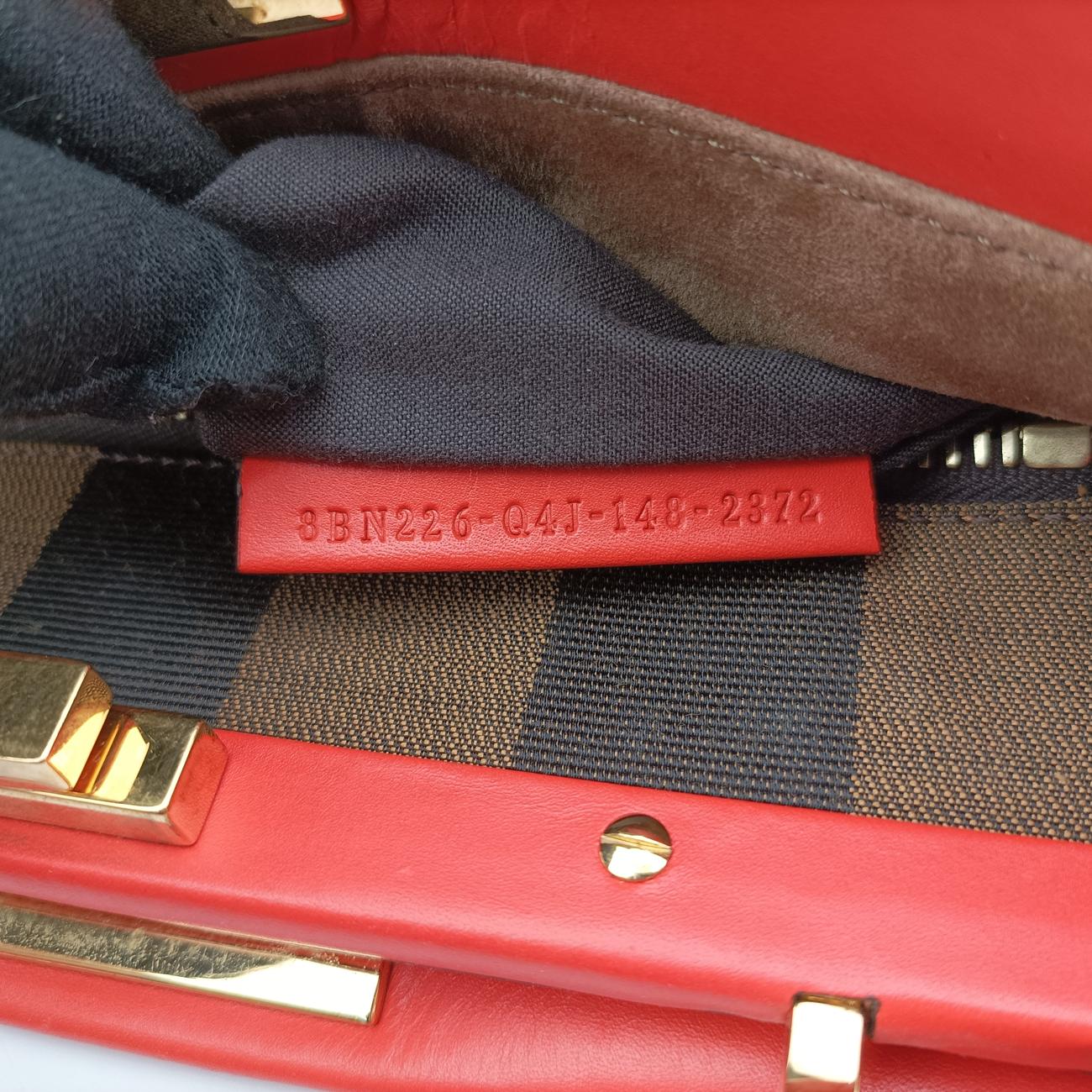 Pre-owned Fendi PEEKABOO Orange Leather 8BN226 shoulderbag | stylenewstar