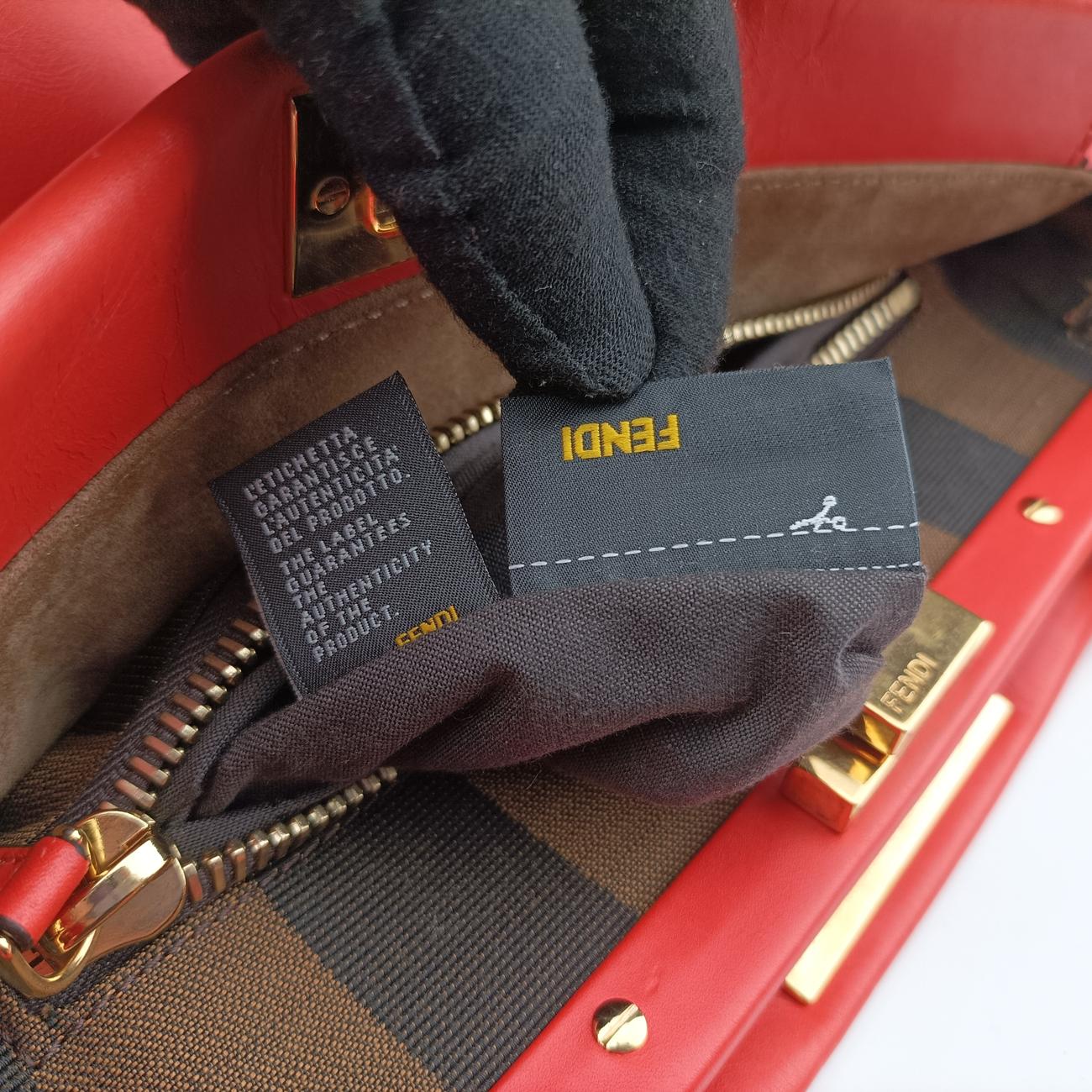 Pre-owned Fendi PEEKABOO Orange Leather 8BN226 shoulderbag | stylenewstar