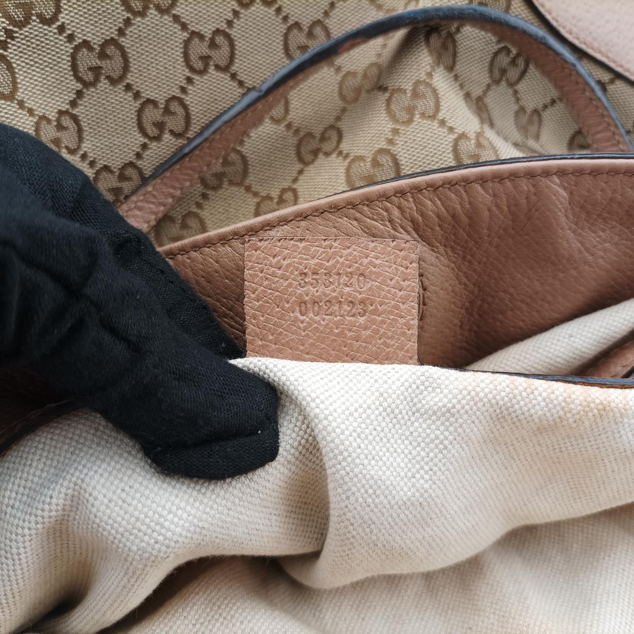 Vintage Gucci Guccissima Bree Beige×Brown PVC coated canvas 353120 shoulderbag | stylenewstar