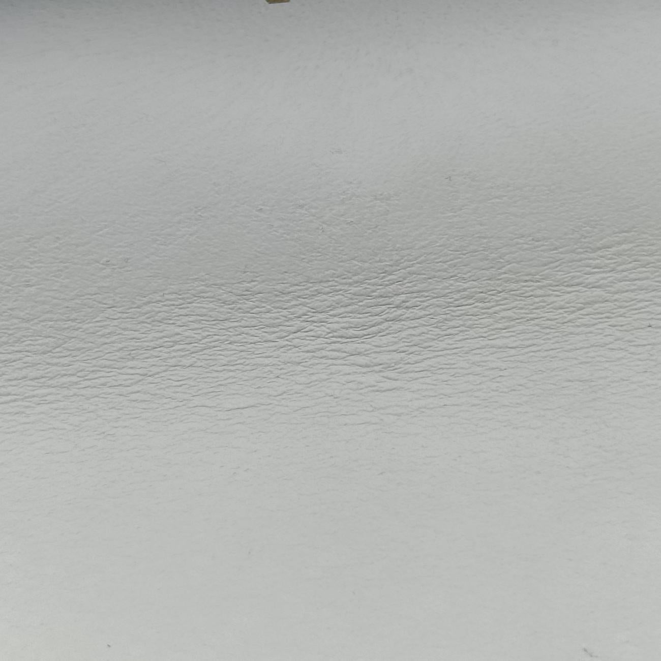 Secondhand Prada Pioneer White Leather 1BD239 shoulderbag | stylenewstar