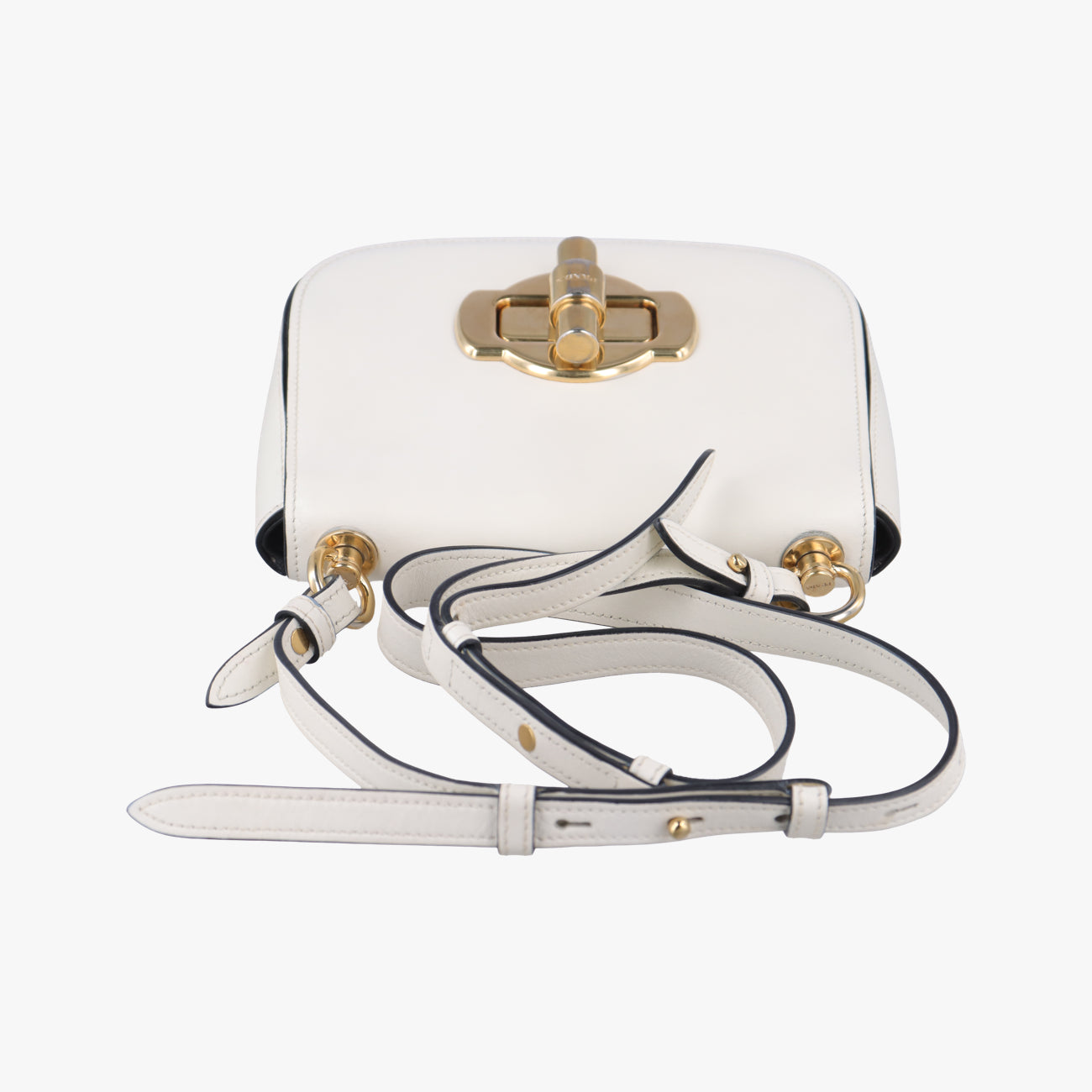 Secondhand Prada Pioneer White Leather 1BD239 shoulderbag | stylenewstar