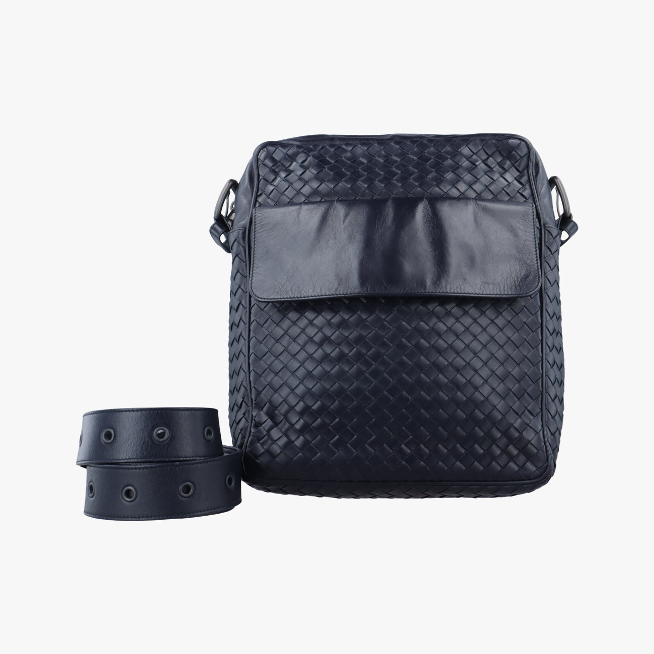 Pre-owned Bottega Veneta Intrecciato Navy lambskin  crossbodybag | stylenewstar