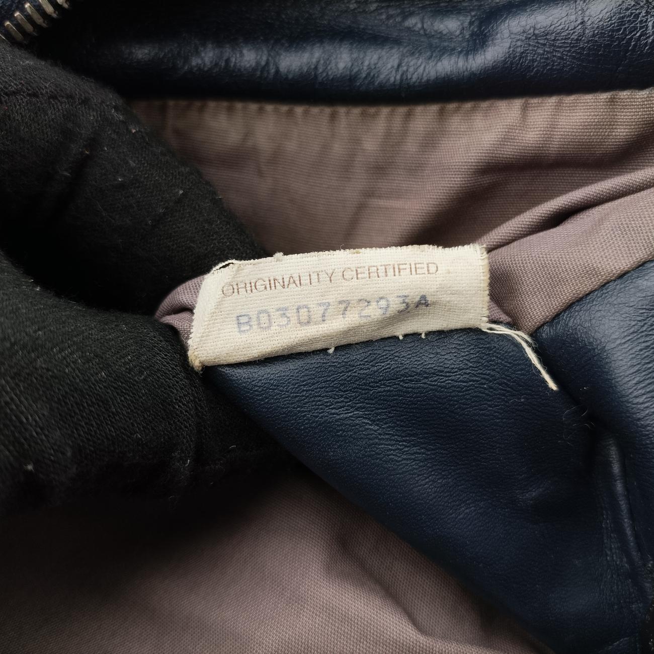 Pre-owned Bottega Veneta Intrecciato Navy lambskin  crossbodybag | stylenewstar