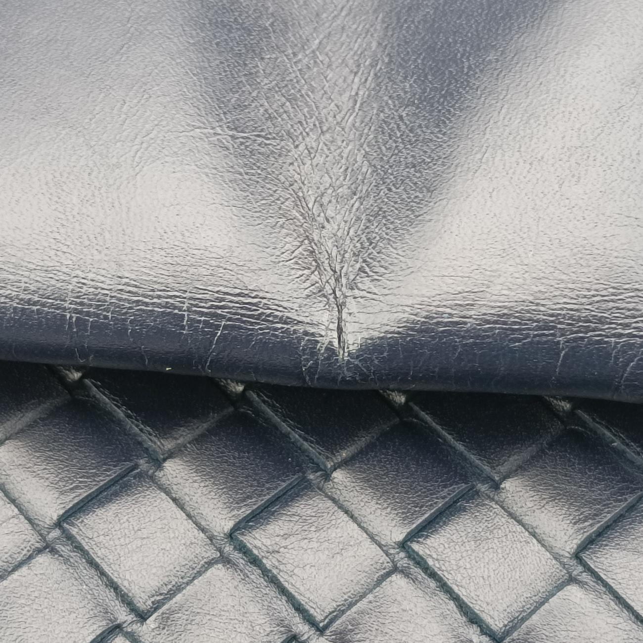 Pre-owned Bottega Veneta Intrecciato Navy lambskin  crossbodybag | stylenewstar