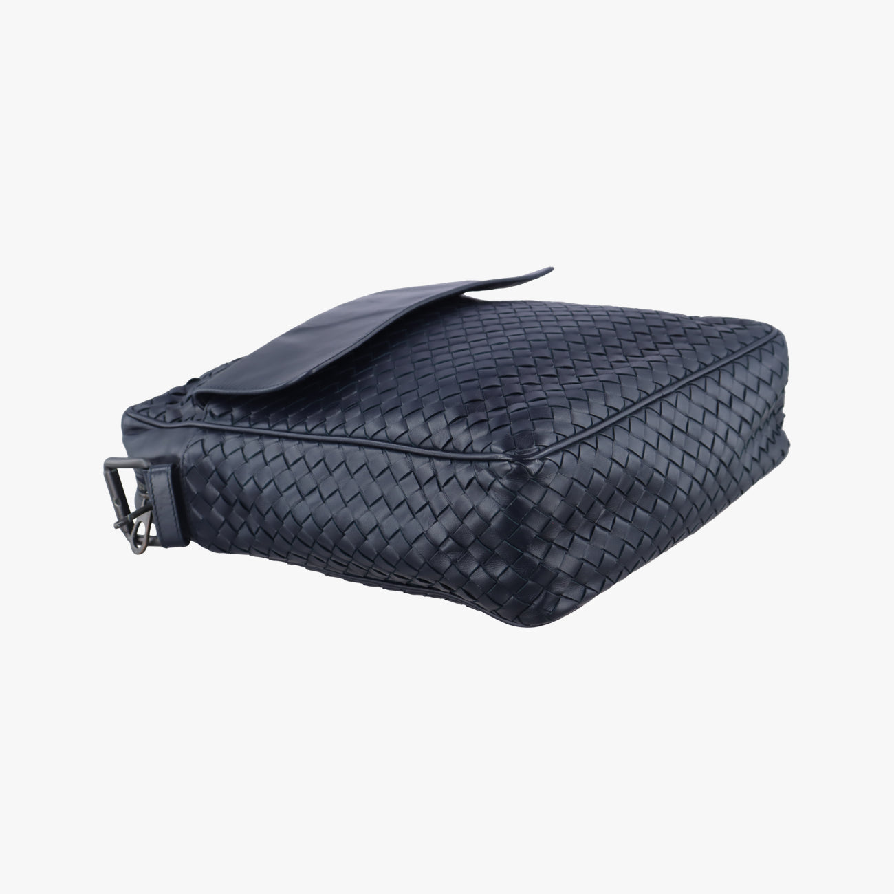 Pre-owned Bottega Veneta Intrecciato Navy lambskin  crossbodybag | stylenewstar