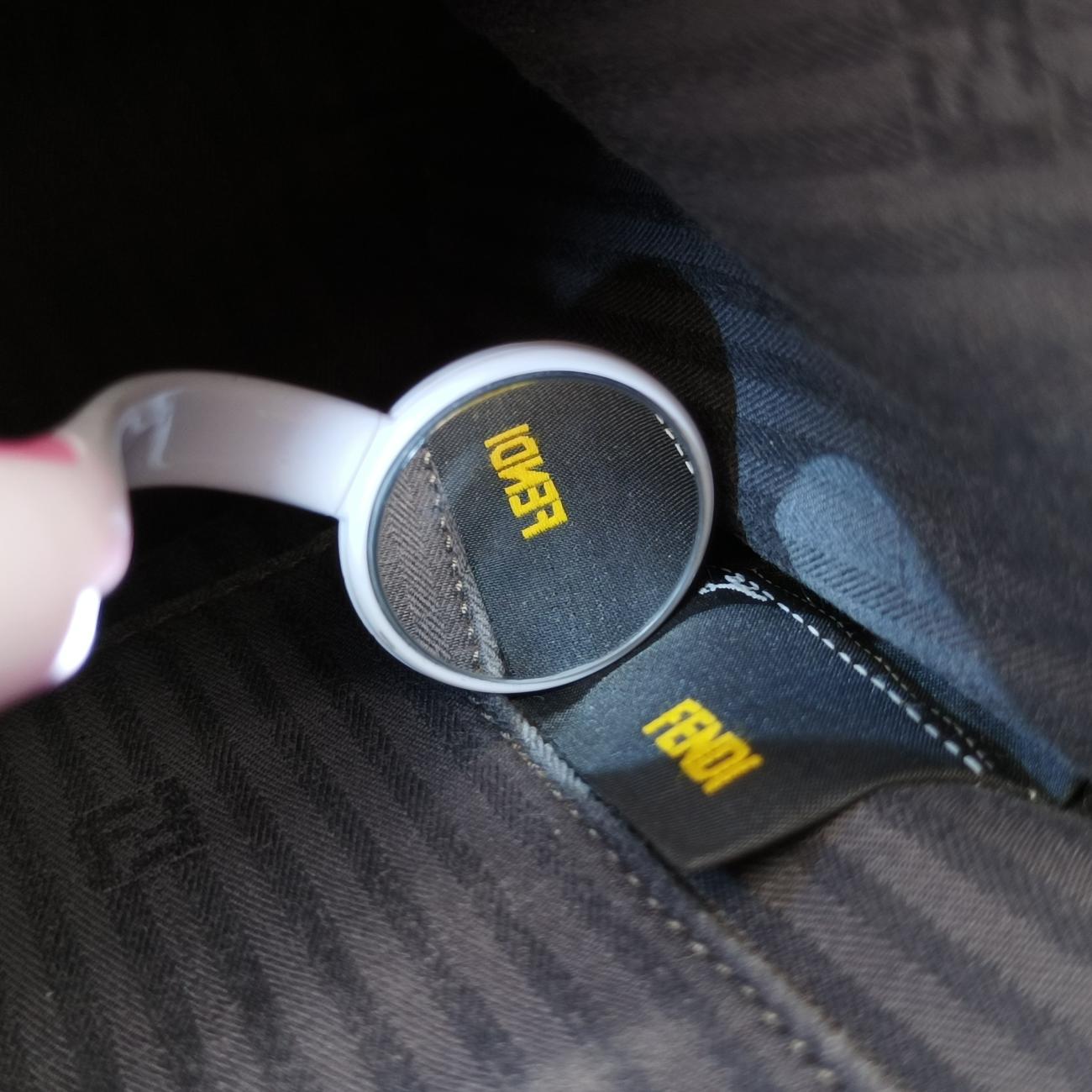 Pre-owned Fendi Demi Jour Grey Leather 8BT222 shoulderbag | stylenewstar