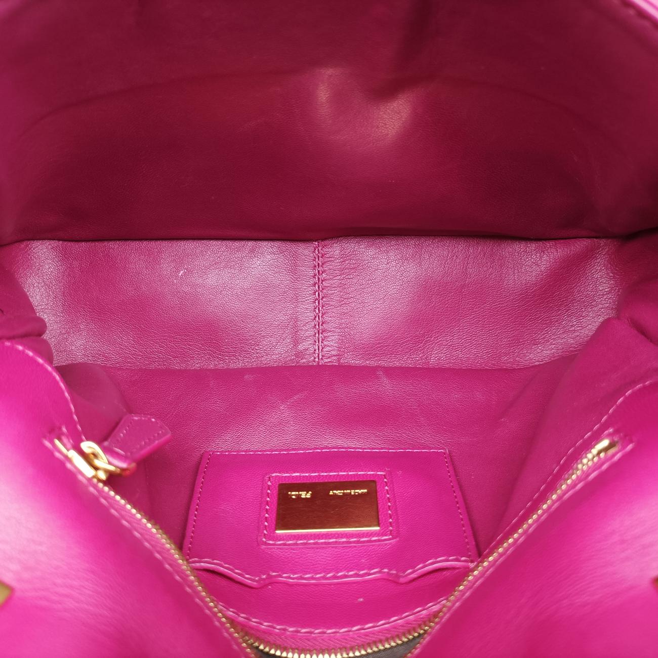 Pre-owned Fendi Be Baguette Rose Leather 8BR677 shoulderbag | stylenewstar