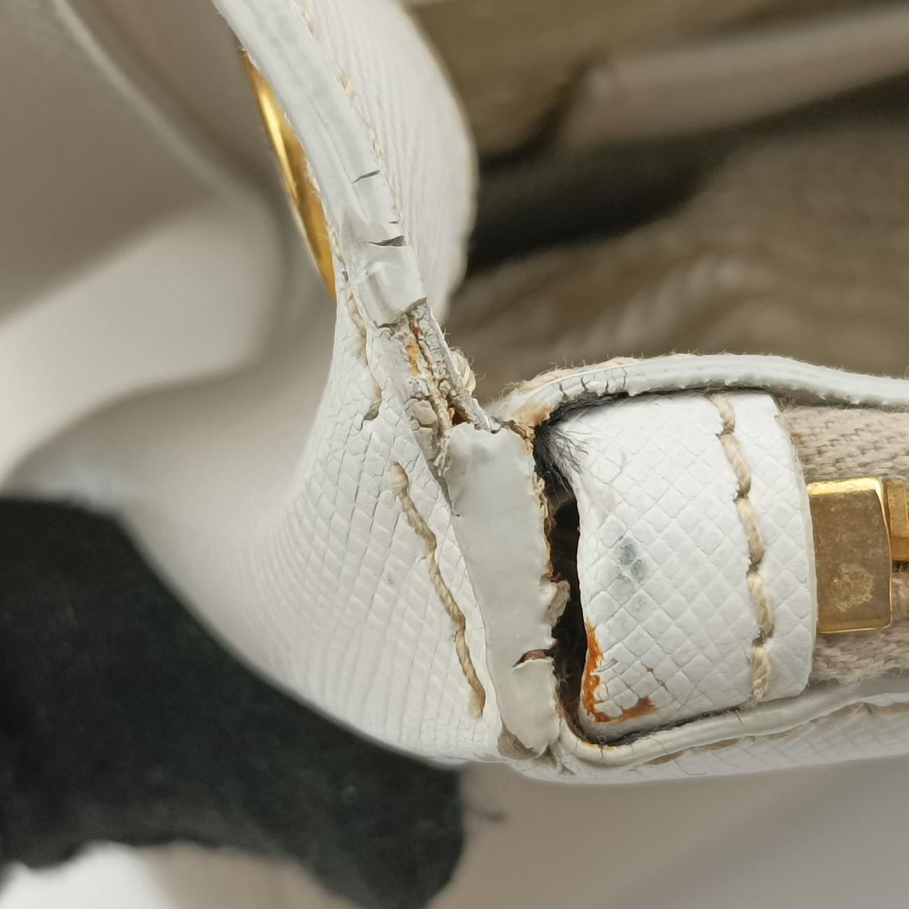 Secondhand Prada Galleria White SAFFIANO Leather BN1801 shoulderbag | stylenewstar