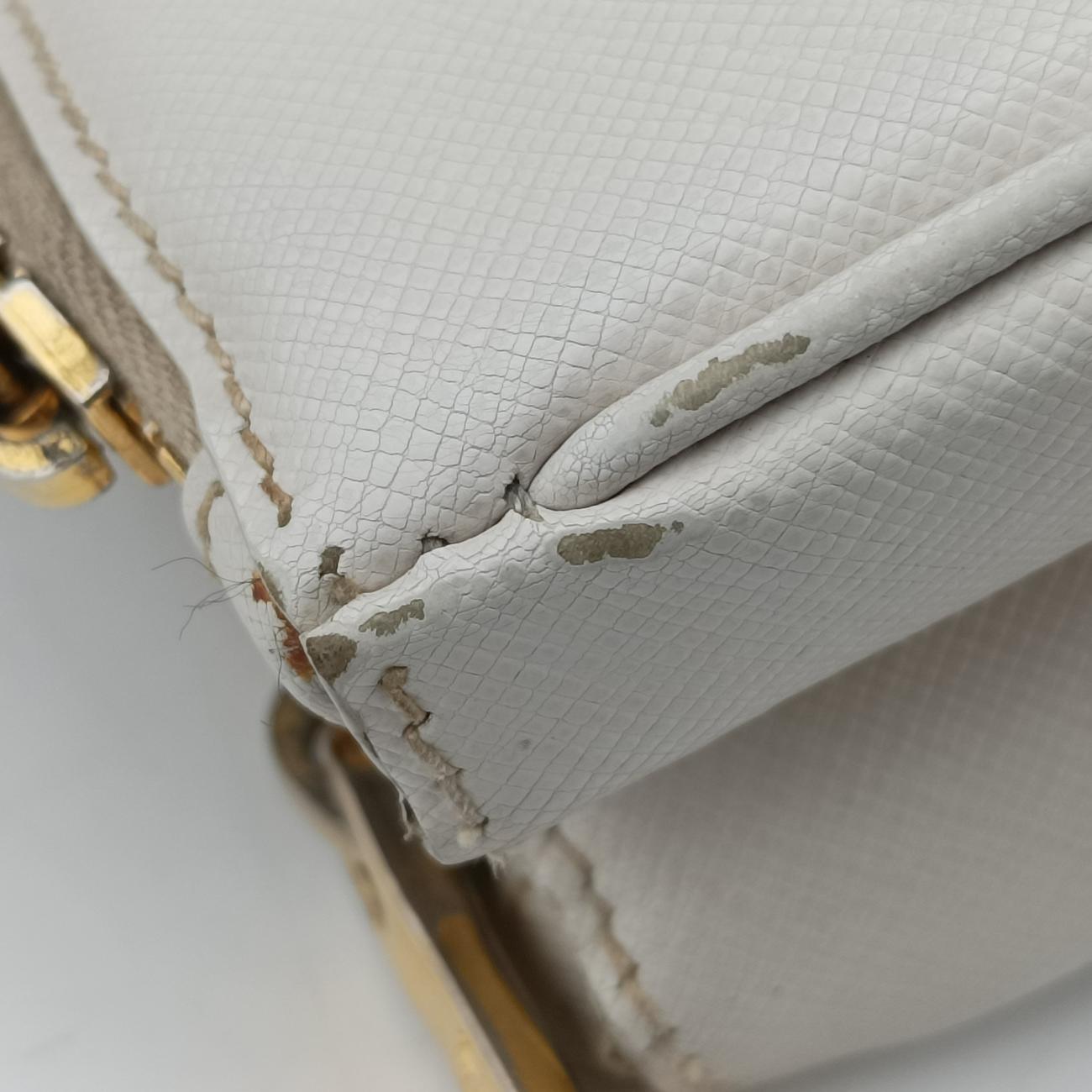 Secondhand Prada Galleria White SAFFIANO Leather BN1801 shoulderbag | stylenewstar