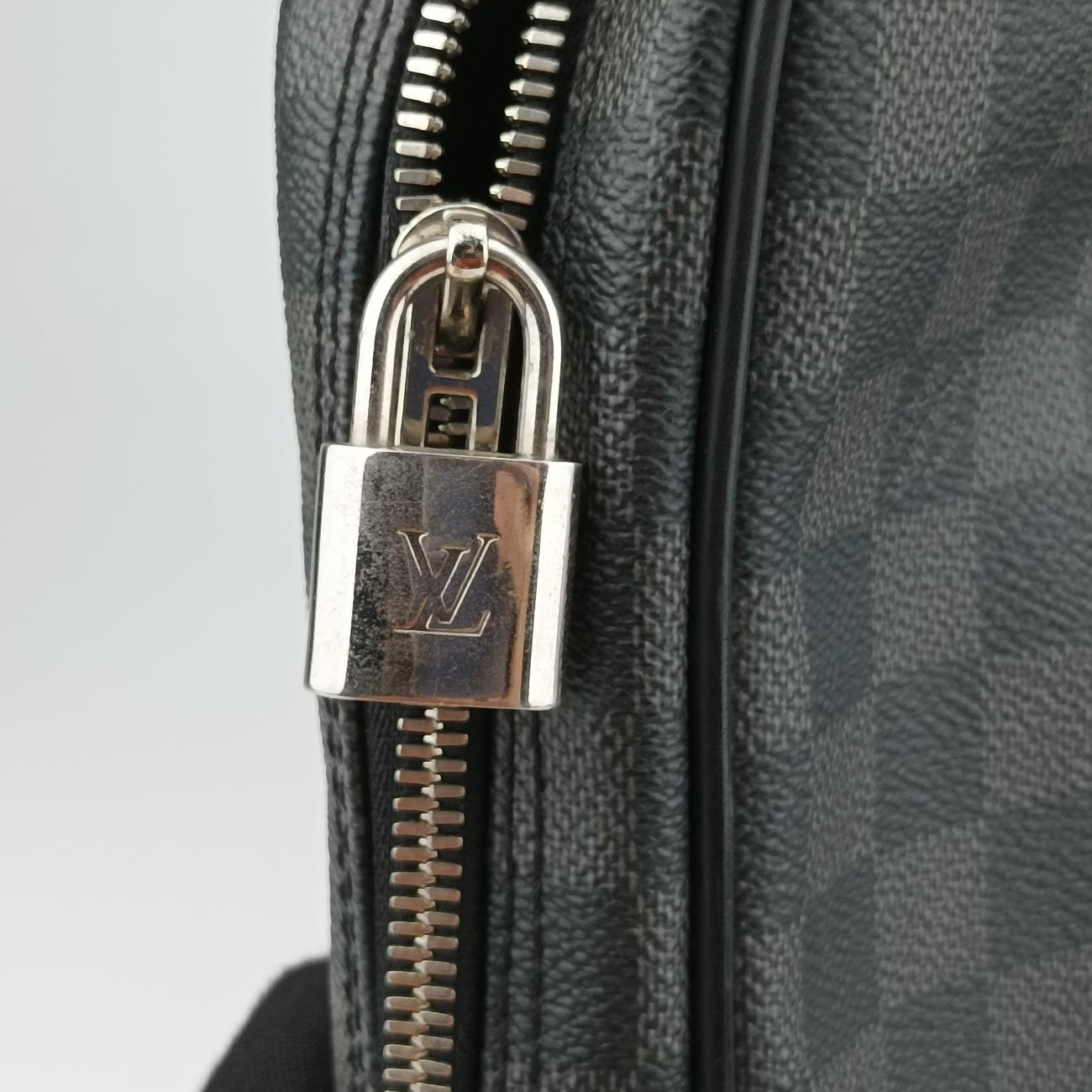 Vintage Louis Vuitton Porte Documents Voyage Noir Damier Graphite N41125 handbag | stylenewstar