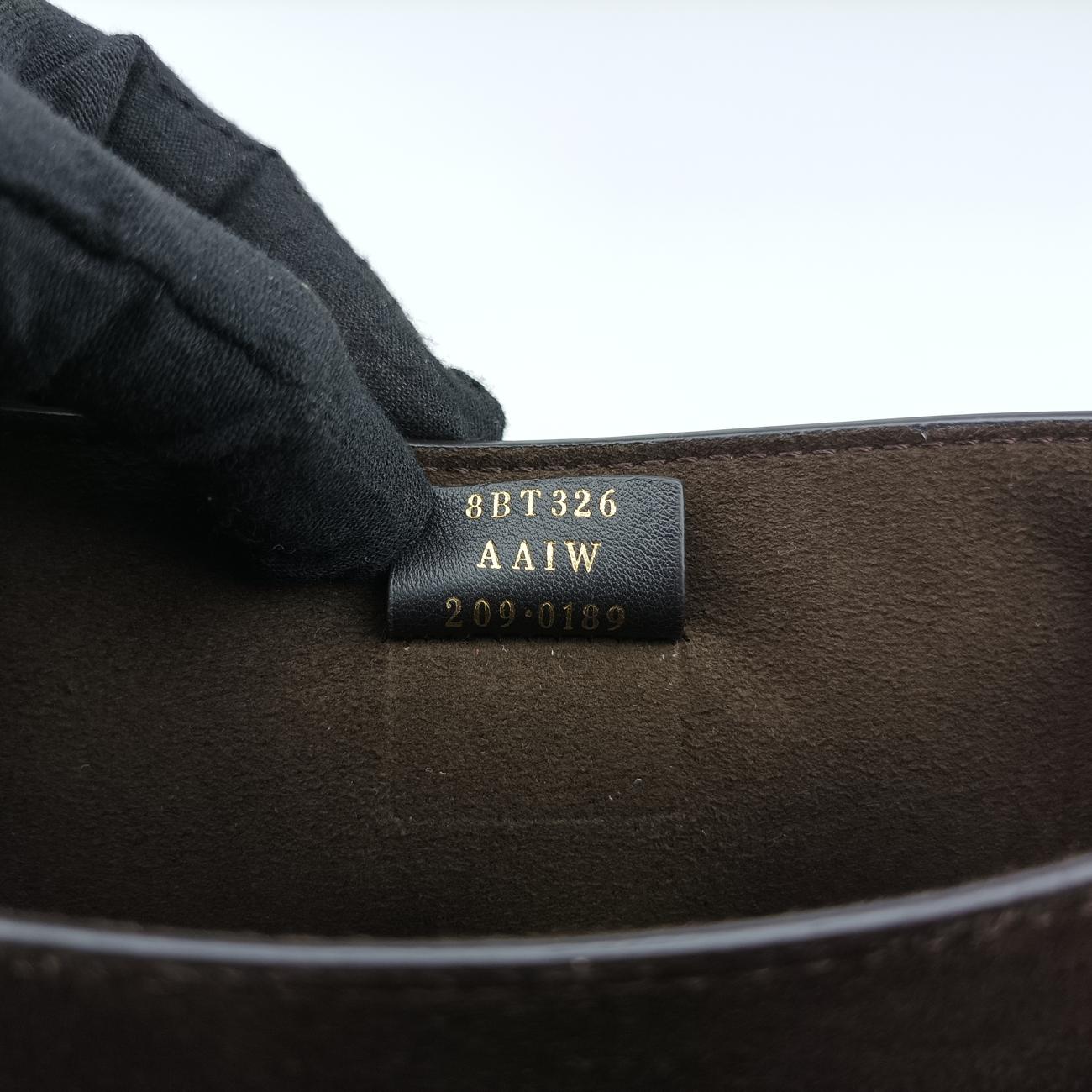 Pre-owned Fendi Fab Red Leather 8BT326 shoulderbag | stylenewstar