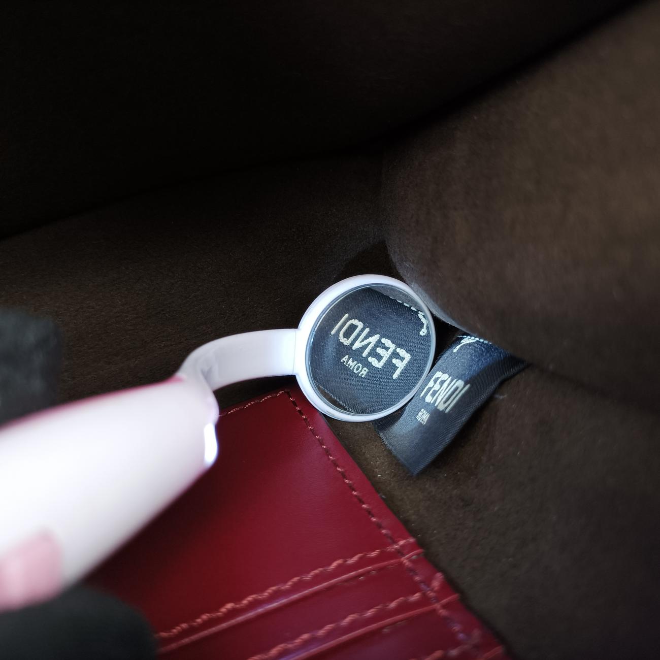 Pre-owned Fendi Fab Red Leather 8BT326 shoulderbag | stylenewstar