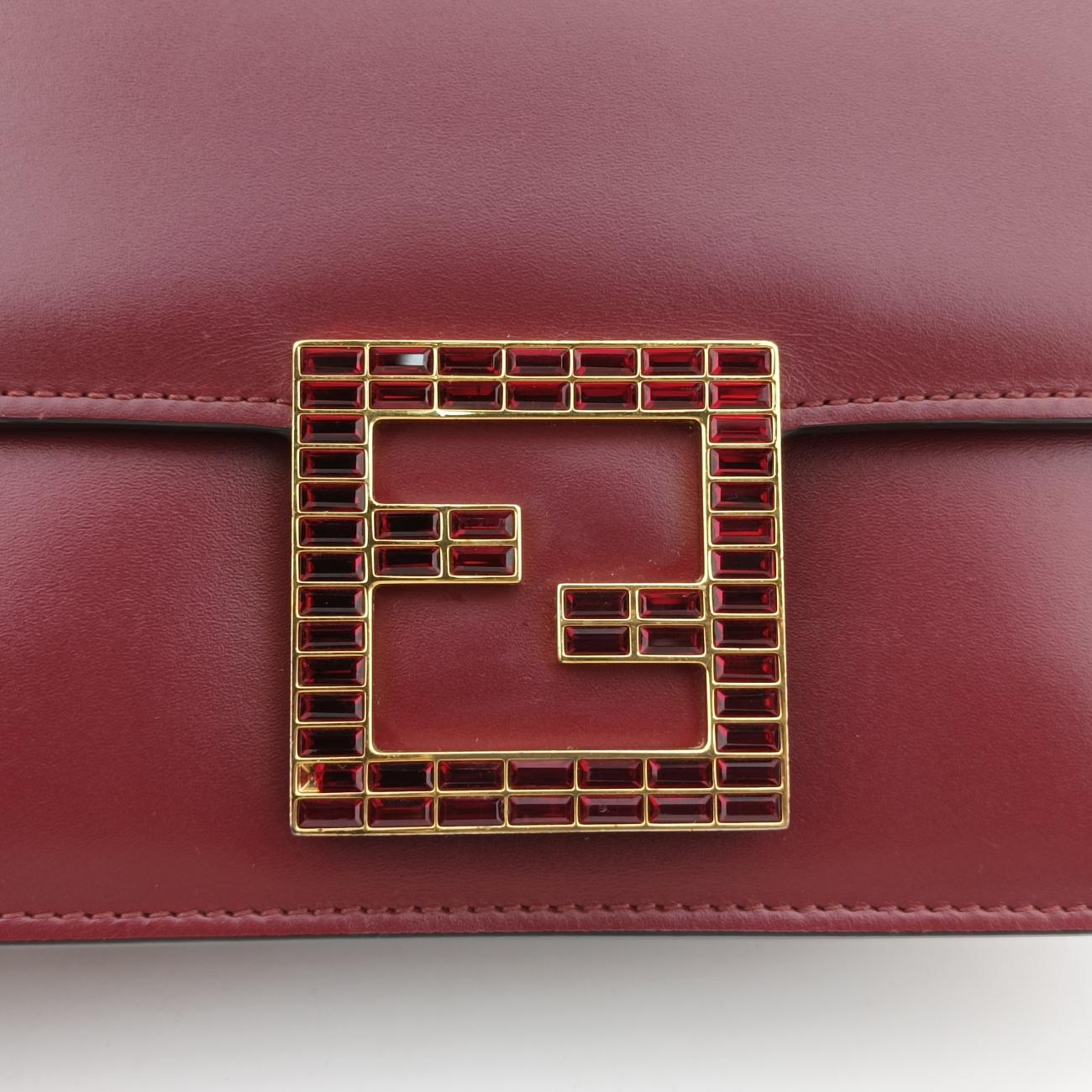 Pre-owned Fendi Fab Red Leather 8BT326 shoulderbag | stylenewstar