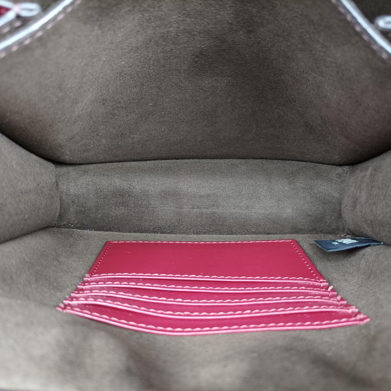 Pre-owned Fendi Fab Red Leather 8BT326 shoulderbag | stylenewstar