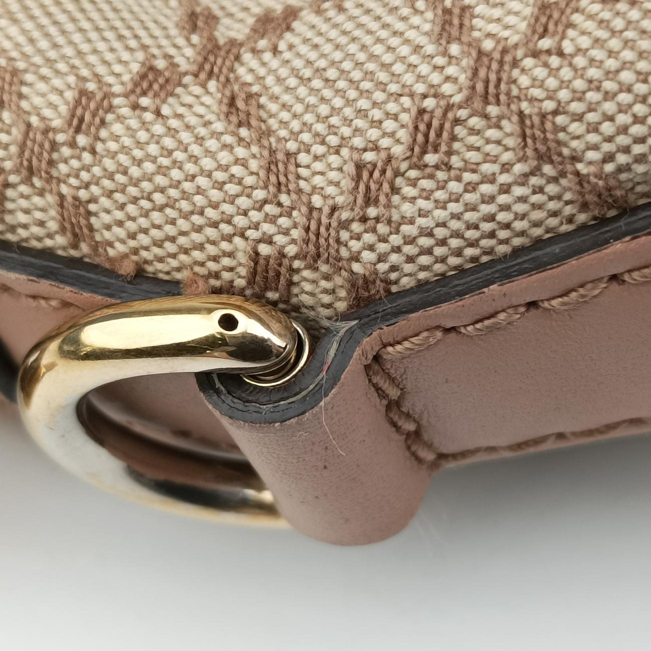 Pre-owned Gucci Sukey Beige canvas 247902 shoulderbag | stylenewstar