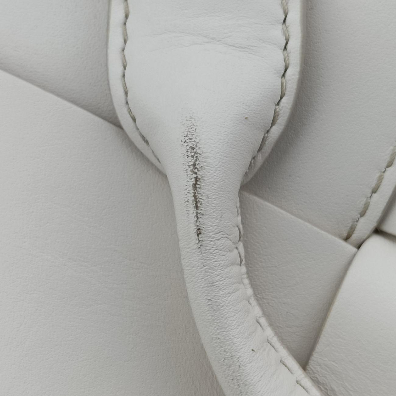 Pre-owned Bottega Veneta ARCO White Leather  shoulderbag | stylenewstar