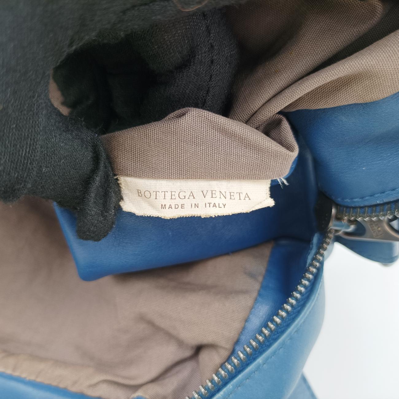 Pre-owned Bottega Veneta Intrecciato Blue lambskin  shoulderbag | stylenewstar