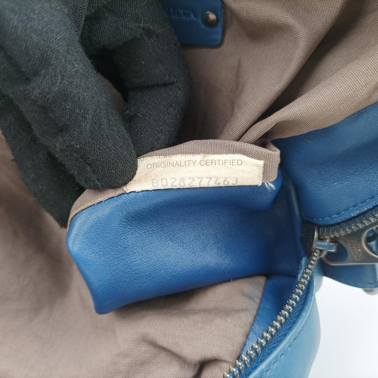 Pre-owned Bottega Veneta Intrecciato Blue lambskin  shoulderbag | stylenewstar