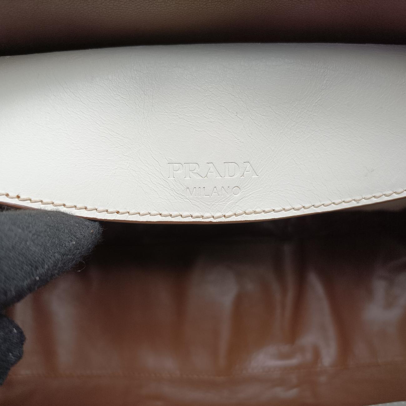Vintage Prada City calf stitch handle Beige x White Leather BL0920 shoulderbag | stylenewstar