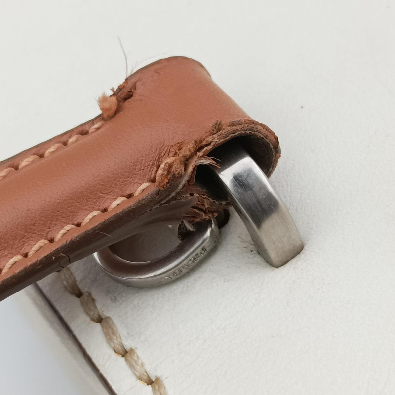 Vintage Prada City calf stitch handle Beige x White Leather BL0920 shoulderbag | stylenewstar