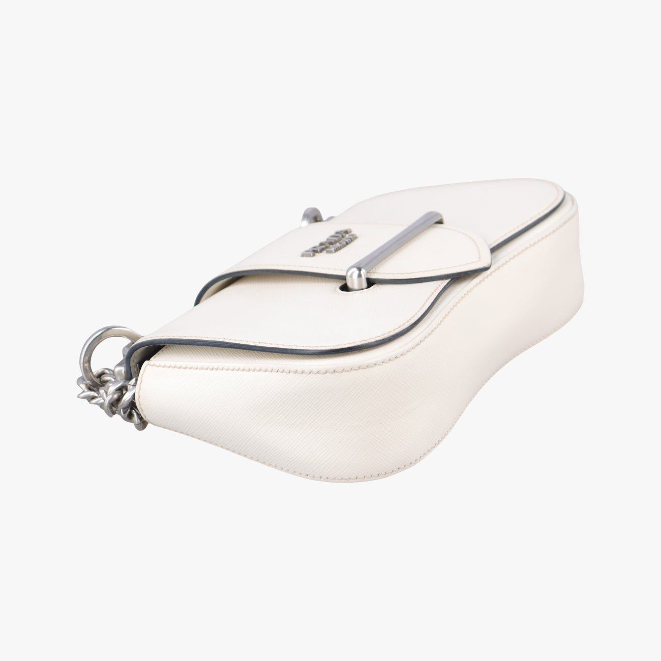 Vintage Prada Sidonie White SAFFIANO　Leather 1BD219 shoulderbag | stylenewstar