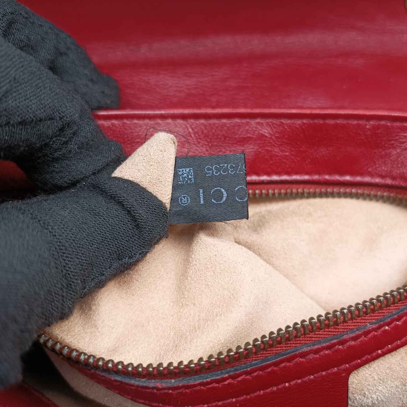 Pre-owned Gucci GG Marmont Black×red Leather 443497 shoulderbag | stylenewstar