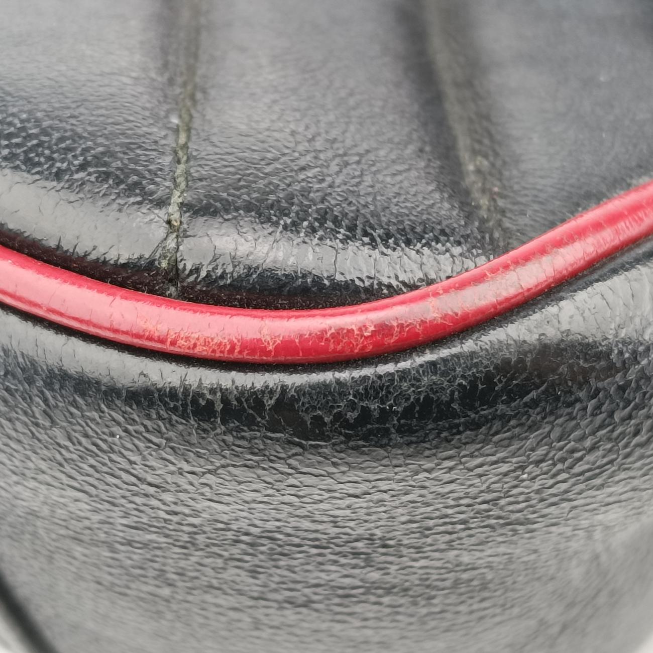 Pre-owned Gucci GG Marmont Black×red Leather 443497 shoulderbag | stylenewstar