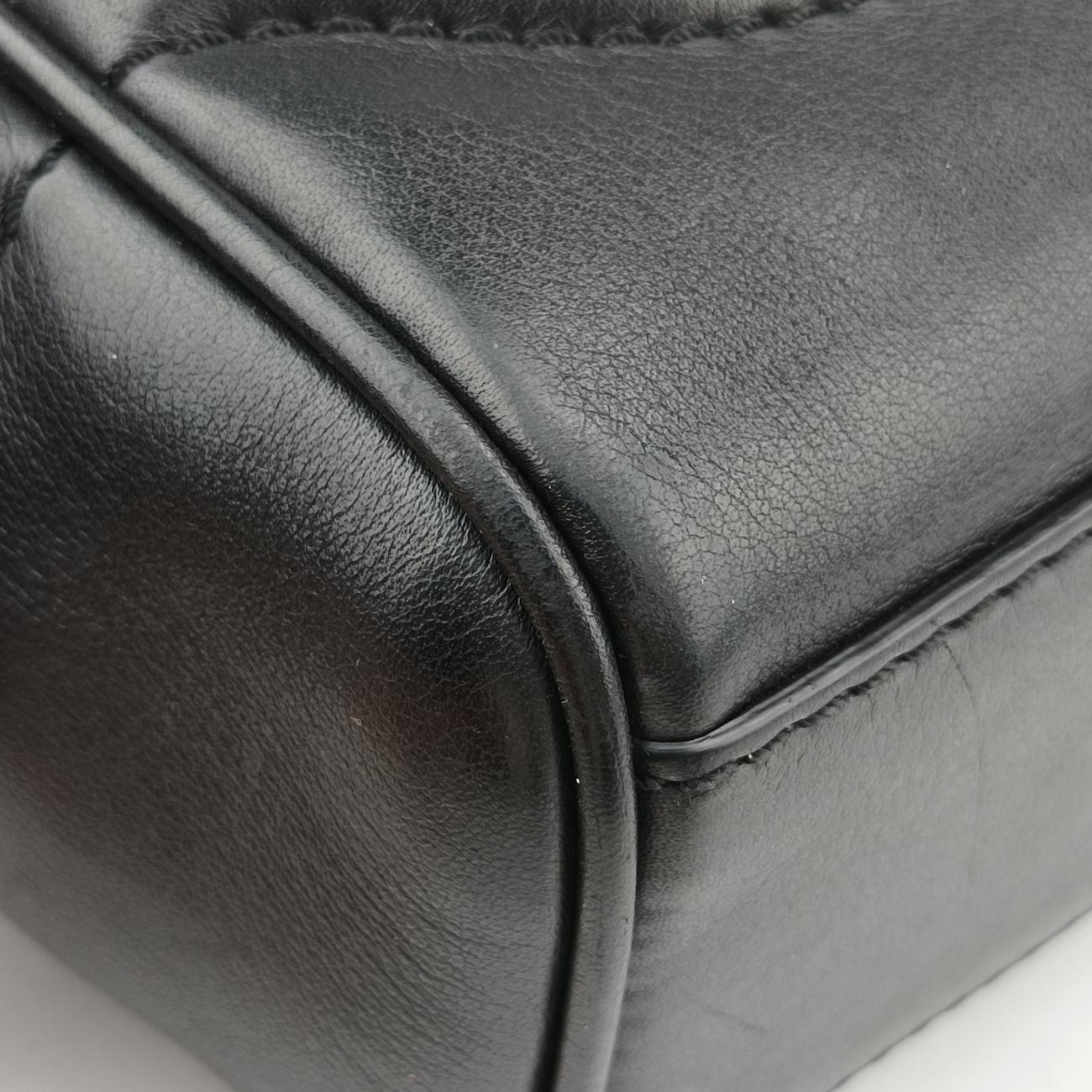 Pre-owned VERSACE Palazzo Empire Black Leather  shoulderbag | stylenewstar