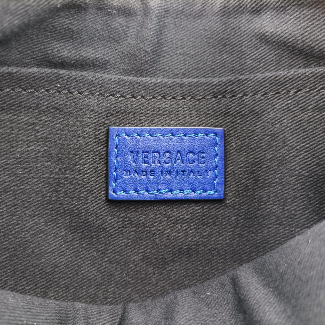 Pre-owned VERSACE La Medusa Blue Leather  shoulderbag | stylenewstar