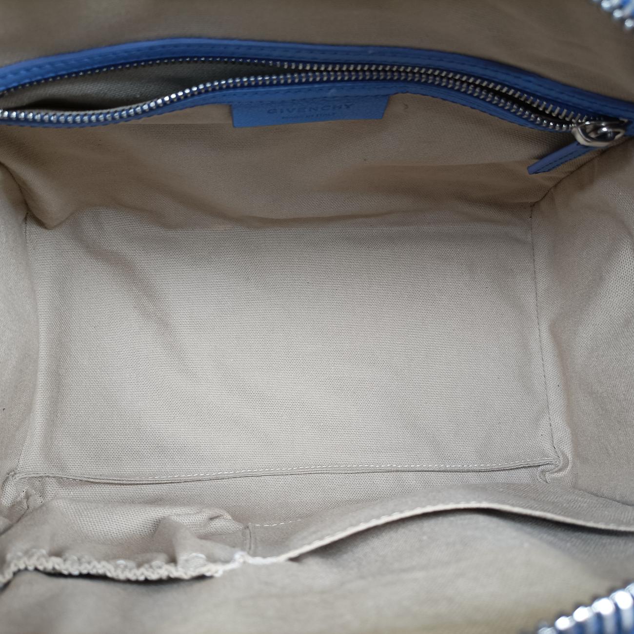 Pre-owned Givenchy Antigona Blue Leather  shoulderbag | stylenewstar