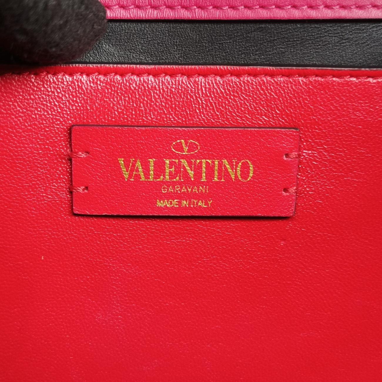 Pre-owned Valentino V sling Pink Leather  shoulderbag | stylenewstar