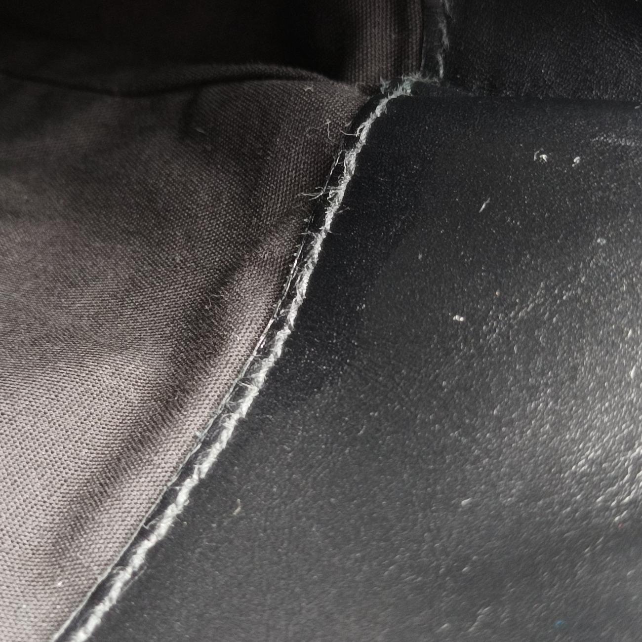 Pre-owned Bottega Veneta Intrecciato Black lambskin  handbag | stylenewstar