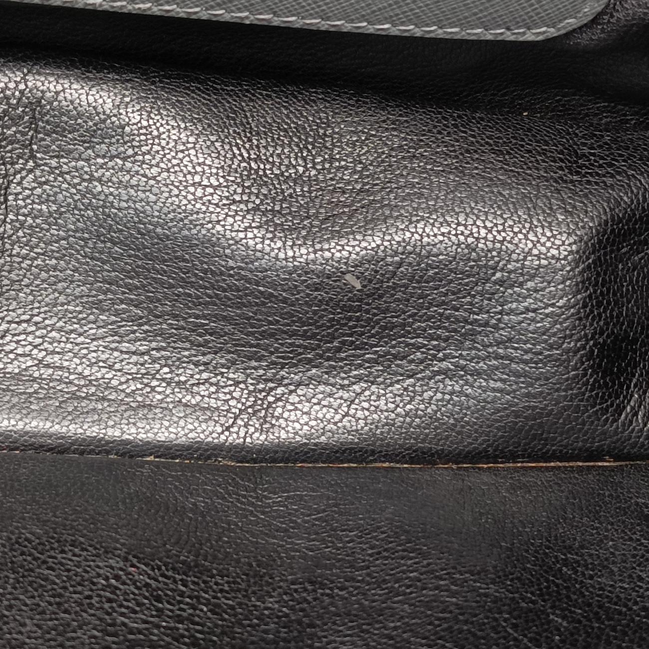 Vintage Prada Triangle Logo Plate Grey Saffiano Leather  handbag | stylenewstar