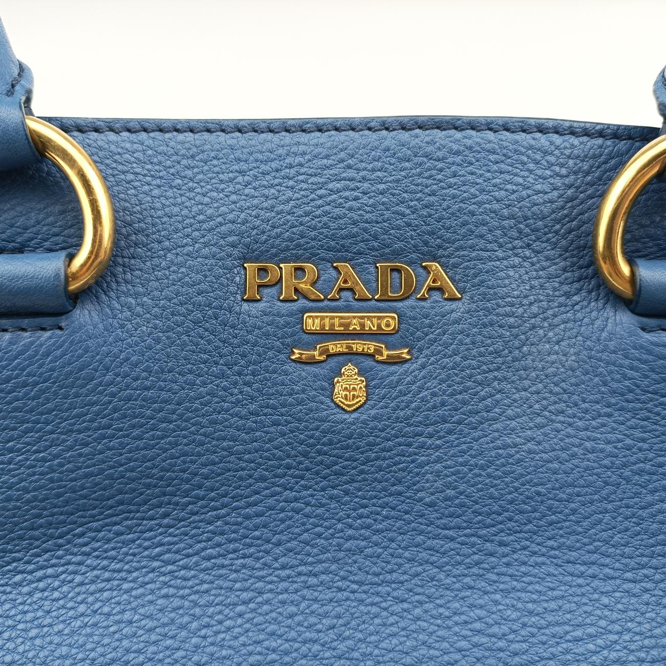 Vintage Prada logo Blue Leather WS7901 handbag | stylenewstar