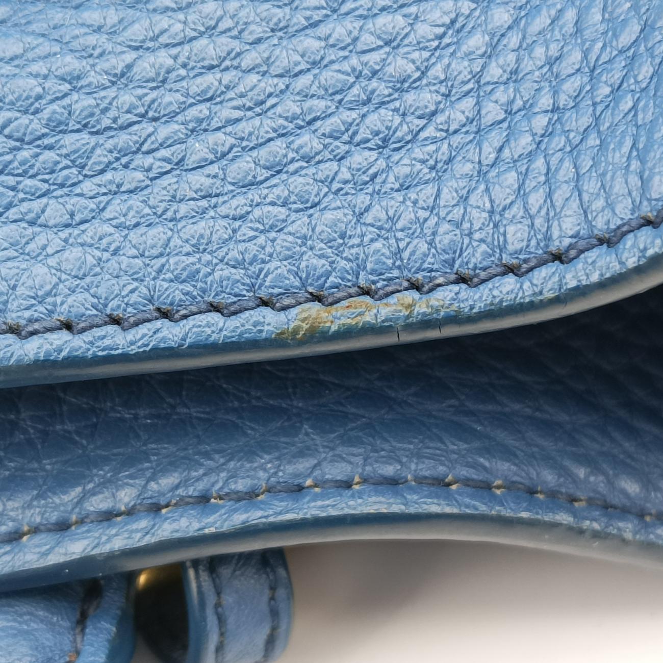 Vintage Prada logo Blue Leather WS7901 handbag | stylenewstar