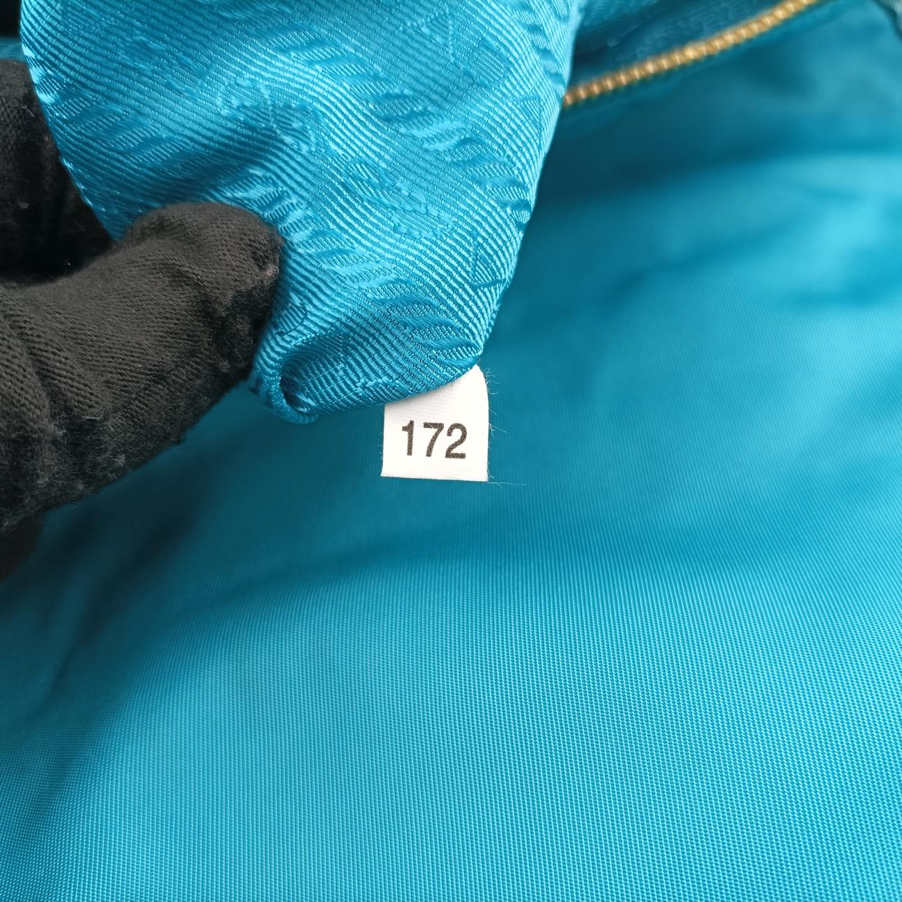 Pre-owned Prada buckle messenger Blue Nylon  shoulderbag | stylenewstar