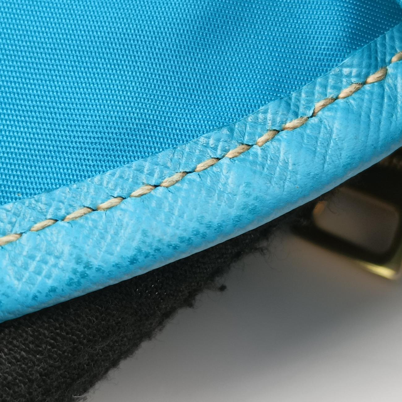 Pre-owned Prada buckle messenger Blue Nylon  shoulderbag | stylenewstar